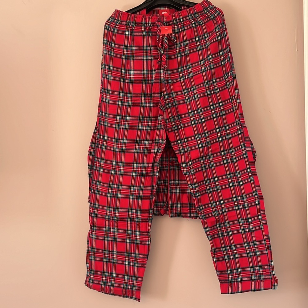 Pajama - Picture 2 of 6